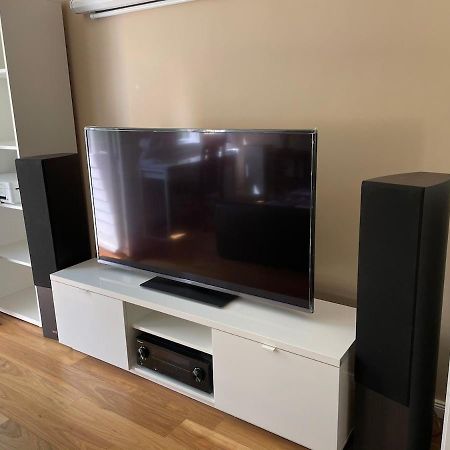 Modern And Cozy Apartment In Good Location Berlin Bagian luar foto