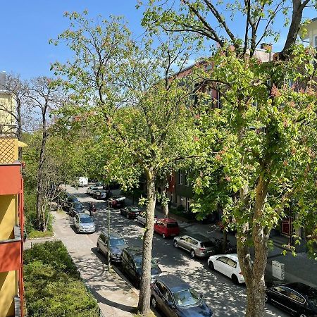 Modern And Cozy Apartment In Good Location Berlin Bagian luar foto