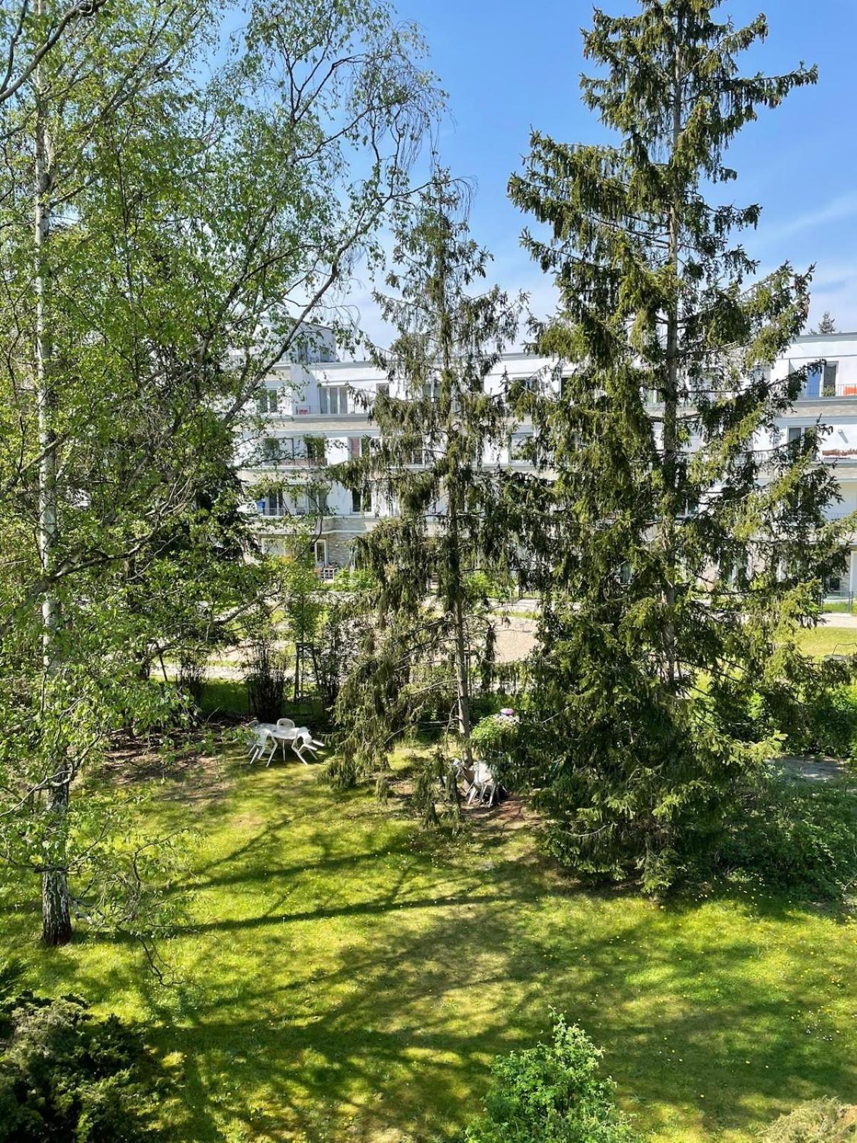 Modern And Cozy Apartment In Good Location Berlin Bagian luar foto